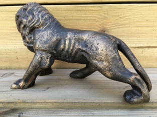 Löwe - Bronze-Look - Gusseisen